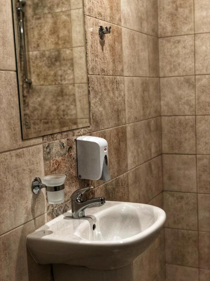 Kings View Hotel Veliko Tarnovo Luaran gambar