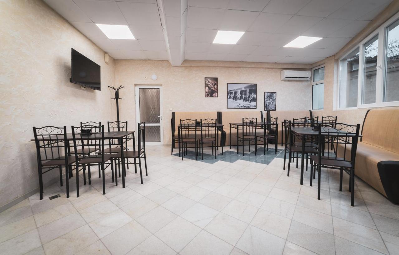 Kings View Hotel Veliko Tarnovo Luaran gambar