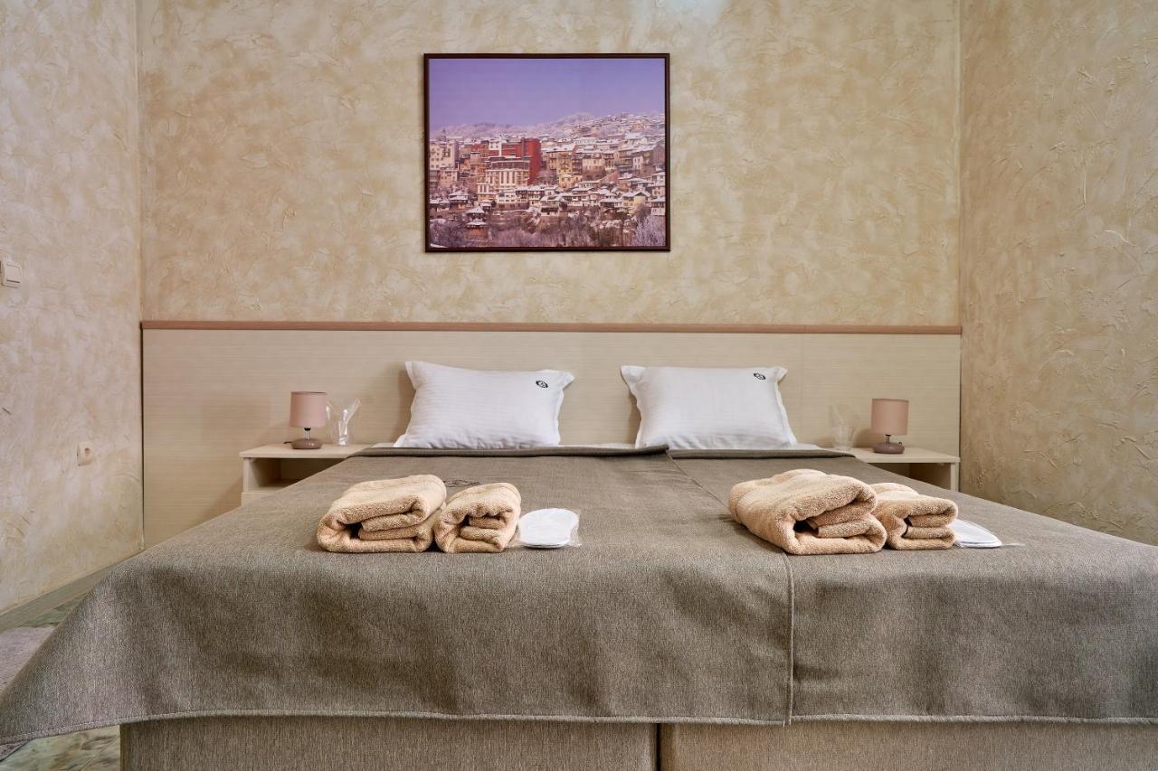 Kings View Hotel Veliko Tarnovo Luaran gambar