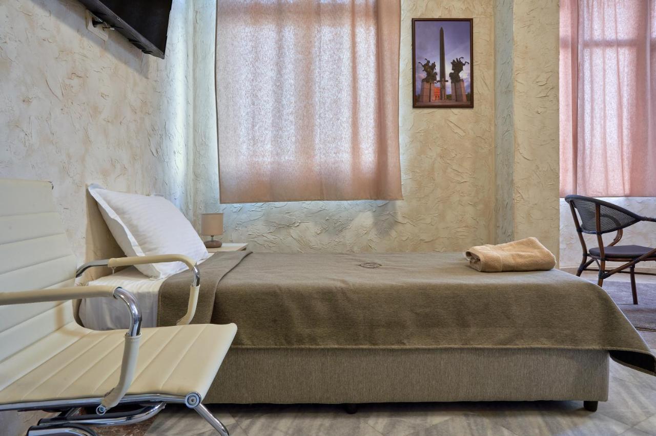 Kings View Hotel Veliko Tarnovo Luaran gambar
