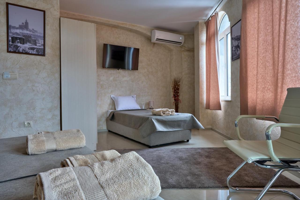 Kings View Hotel Veliko Tarnovo Luaran gambar